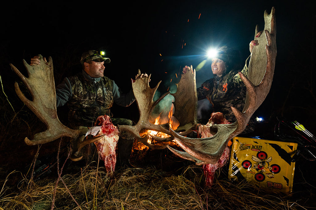 EVERY WHITETAIL HUNTER SHOULD HUNT IN CANADA
